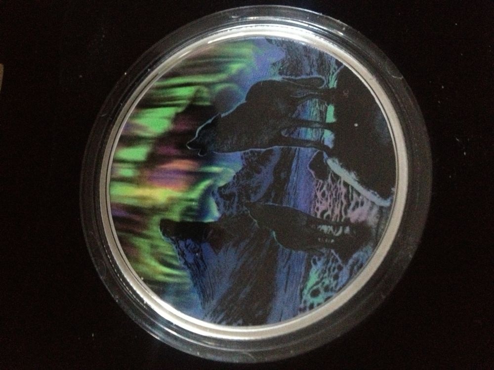 Northern-Lights-In-The-Mountain-Gitd-2-Oz-Wolf-Coin-Sold-Out